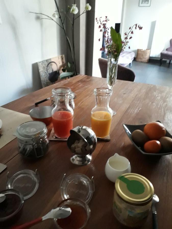 브뤼즈 Au Detour De Rennes B&B 외부 사진